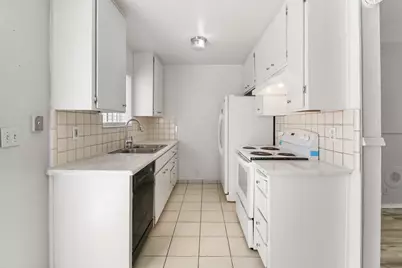 8208 Center Parkway #18, Sacramento, CA 95823 - Photo 14