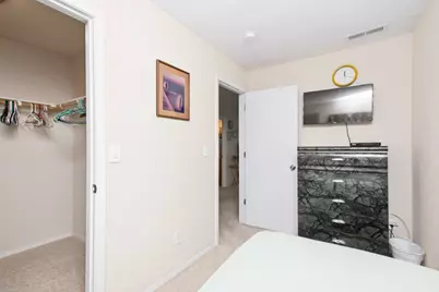 7780 Dolphinfish Way, Sacramento, CA 95828 - Photo 32