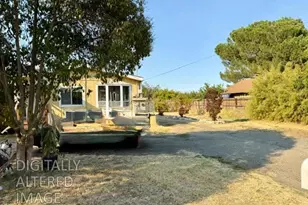 1785 6th Ave, Olivehurst, CA 95961 - Photo 2