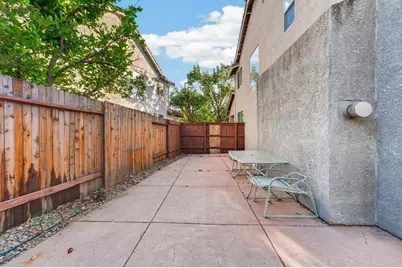 3201 Claudine Court, Elk Grove, CA 95757 - Photo 34