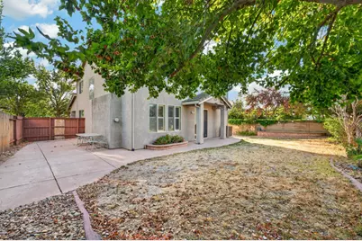 3201 Claudine Court, Elk Grove, CA 95757 - Photo 36