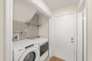 1511 Newborough Dr, Sacramento, CA 95833 - Photo 26