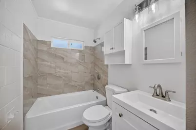 4810 Cabrillo Way, Sacramento, CA 95820 - Photo 22