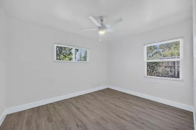4810 Cabrillo Way, Sacramento, CA 95820 - Photo 24