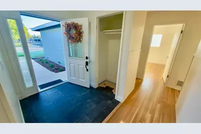 1901 Merritt Street, Turlock, CA 95380 - Photo 6