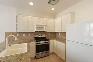 2241 Rose Arbor Dr, Sacramento, CA 95835 - Photo 6