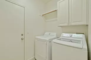 2241 Rose Arbor Dr, Sacramento, CA 95835 - Photo 16