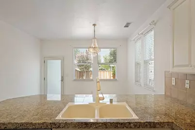 2241 Rose Arbor Drive, Sacramento, CA 95835 - Photo 8