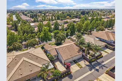 2241 Rose Arbor Drive, Sacramento, CA 95835 - Photo 36