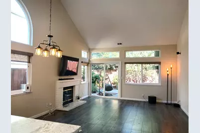 229 Wild Flower Court, Pleasanton, CA 94566 - Photo 2