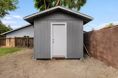 328 N 3rd Avenue, Oakdale, CA 95361 - Photo 22