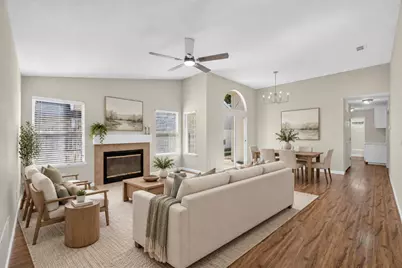 7740 Elmsmere Court, Elk Grove, CA 95758 - Photo 10