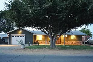 157 U St, Rio Linda, CA 95673 - Photo 2