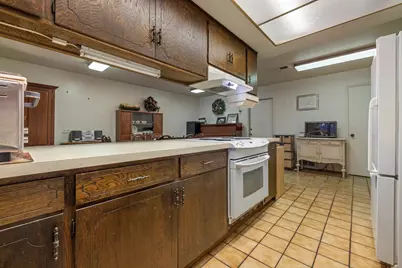 1629 Sheldon Drive, Modesto, CA 95350 - Photo 6