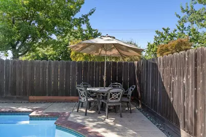 1041 Parkside Avenue, Manteca, CA 95336 - Photo 50