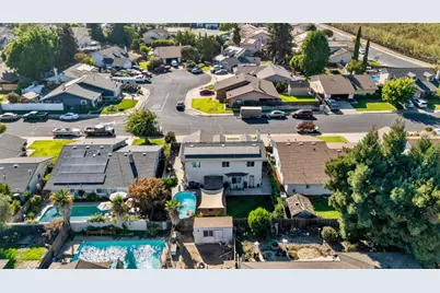 73 S Obsidian Drive, Oakdale, CA 95361 - Photo 30