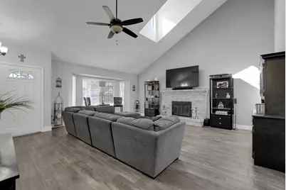 73 S Obsidian Drive, Oakdale, CA 95361 - Photo 4
