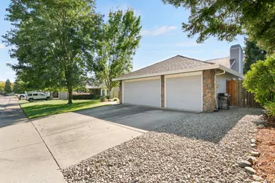138 Bittercreek Drive, Folsom, CA 95630 - Photo 6
