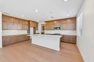 4865 Aucutt Wy, Sacramento, CA 95835 - Photo 8