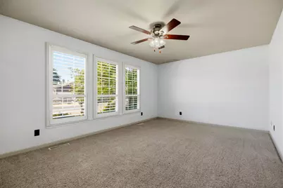 1730 Colombard Court, Escalon, CA 95320 - Photo 6