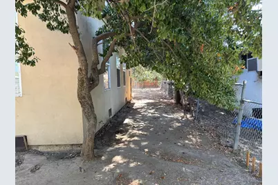 2012 E Marsh Street, Stockton, CA 95205 - Photo 22