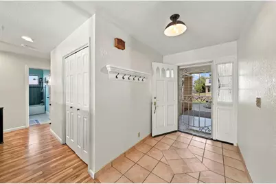 588 Carrigane Way, Manteca, CA 95337 - Photo 6