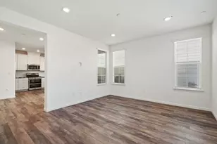 6104 Campus Pkwy, Roseville, CA 95747 - Photo 12