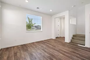 6104 Campus Pkwy, Roseville, CA 95747 - Photo 4