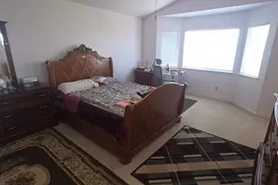 8187 Aden Way, Sacramento, CA 95828 - Photo 12