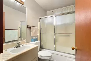 4501 Forest Pkwy, Sacramento, CA 95823 - Photo 16
