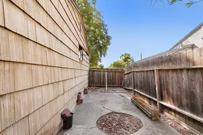 4501 Forest Parkway, Sacramento, CA 95823 - Photo 30