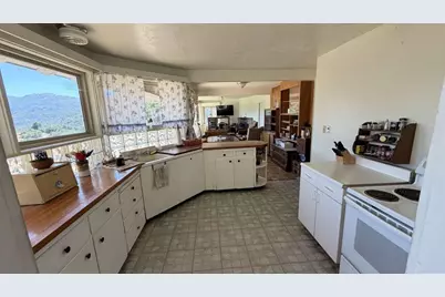 17707 Cachagua Road, Carmel Valley, CA 93924 - Photo 8