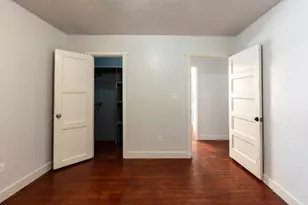 360 E 19th St, Merced, CA 95340 - Photo 32