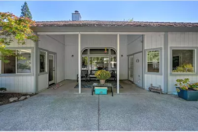 320 Emerson Court, Roseville, CA 95661 - Photo 34