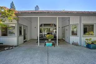 320 Emerson Ct, Roseville, CA 95661 - Photo 34