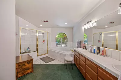 320 Emerson Court, Roseville, CA 95661 - Photo 24