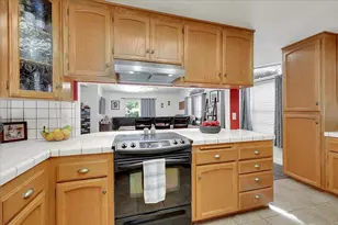 1823 Lynchburg Dr, Yuba City, CA 95993 - Photo 18