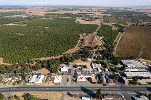 18737 E Hwy 88, Clements, CA 95227 - Photo 22