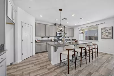 7502 Tapiro Way, Sacramento, CA 95829 - Photo 2
