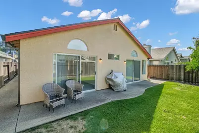 6507 Shasta Creek Way, Elk Grove, CA 95758 - Photo 32