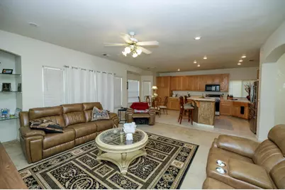 2889 E Doral Way, Turlock, CA 95382 - Photo 10