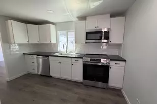 E Las Palmas Ave, Patterson, CA 95363 - Photo 14