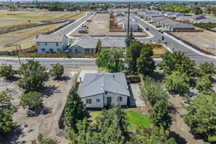 2924 Pock Ln, Stockton, CA 95205 - Photo 38
