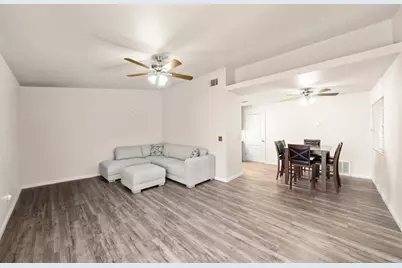 7579 Sunmore Lane, Sacramento, CA 95828 - Photo 10