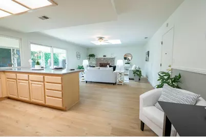 9050 Vista Del Rio Avenue, Fair Oaks, CA 95628 - Photo 12