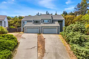 2924 Stanford Ln, El Dorado Hills, CA 95762 - Photo 2