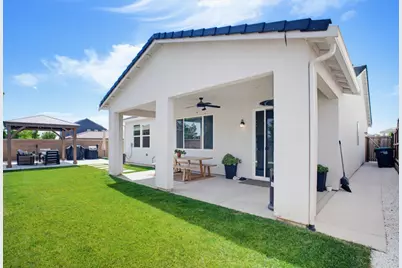 730 Arrowhead Drive, Madera, CA 93636 - Photo 12