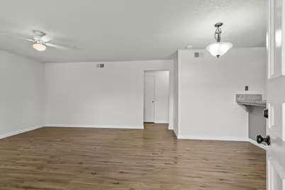 2825 Bidwell Street #1, Davis, CA 95618 - Photo 2