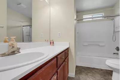 5639 Greenoaks Court, Riverbank, CA 95367 - Photo 12