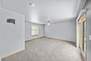 3077 Bertis Dr, Sacramento, CA 95821 - Photo 36
